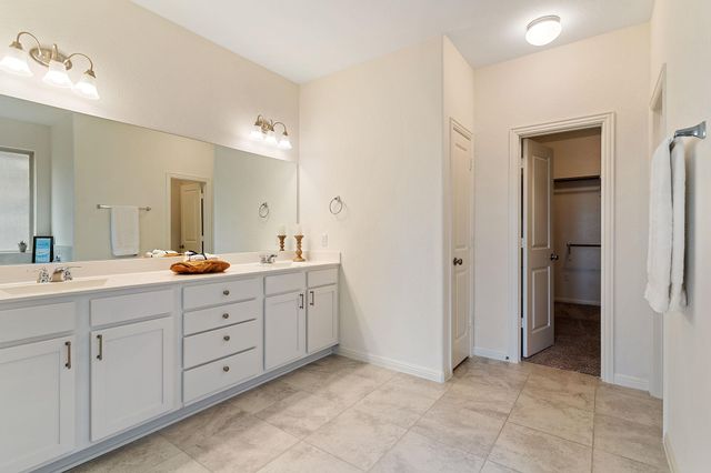 607 Allende BND, Austin, TX 78748
