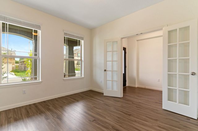 607 Allende BND, Austin, TX 78748