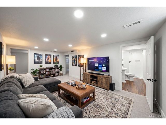 1380 S Alcott St, Denver, CO 80219