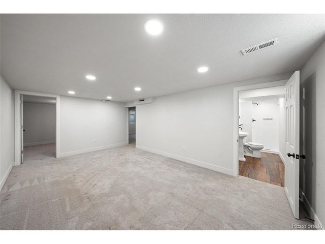 1380 S Alcott St, Denver, CO 80219