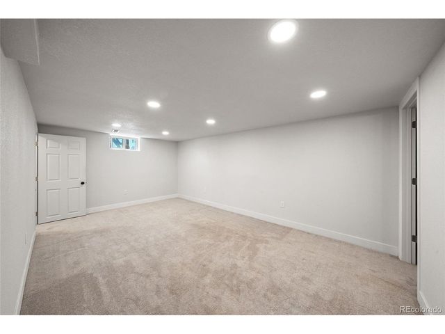 1380 S Alcott St, Denver, CO 80219