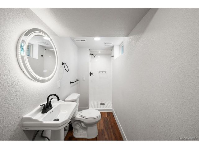 1380 S Alcott St, Denver, CO 80219