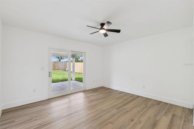 9007 NOTCHWOOD COURT, Orlando, FL 32825