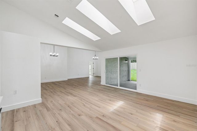 9007 NOTCHWOOD COURT, Orlando, FL 32825
