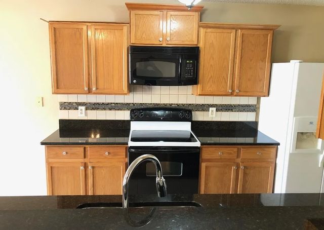 204 Lochwood Drive, Wylie, TX 75098