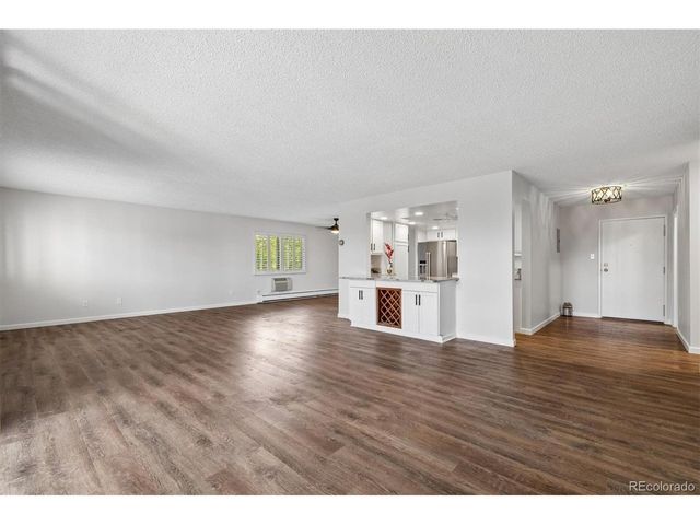 14300 E Marina Dr 102, Aurora, CO 80014