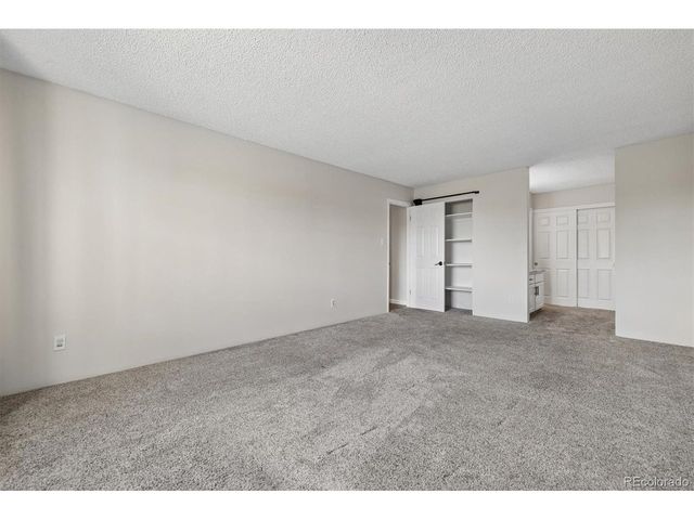 14300 E Marina Dr 102, Aurora, CO 80014
