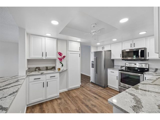 14300 E Marina Dr 102, Aurora, CO 80014