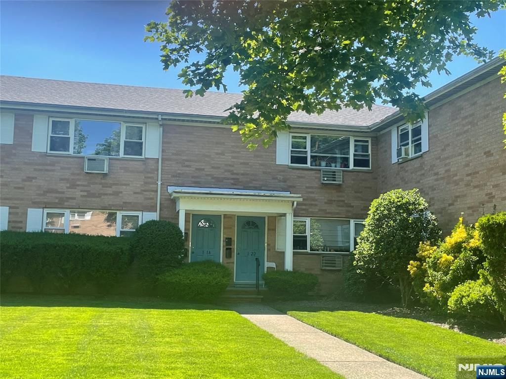1-18 Virginia Drive 118B, Fair Lawn, NJ 07410
