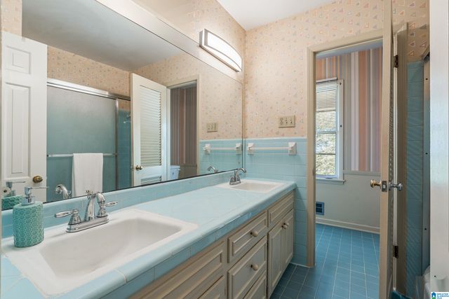 4821 CLAIRMONT AVENUE S, Birmingham, AL 35222