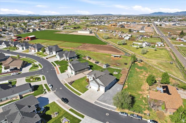 1839 S 3335 W, West Haven, UT 84401