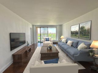 61-20 Grand Central Parkway A1402, Forest Hills, NY 11375