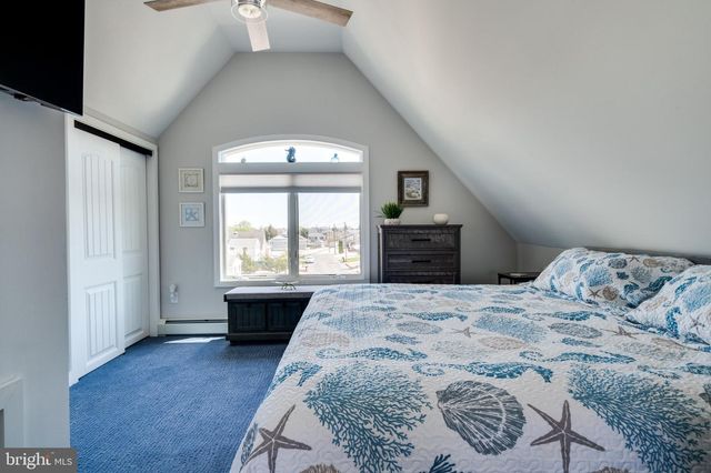 40 MIRROR LAKE RD, Tuckerton, NJ 08087