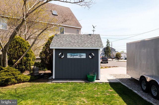 40 MIRROR LAKE RD, Tuckerton, NJ 08087