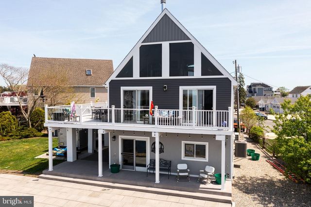 40 MIRROR LAKE RD, Tuckerton, NJ 08087