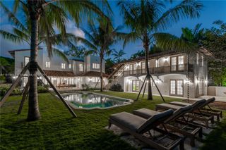 1225 N Greenway Dr, Coral Gables, FL 33134