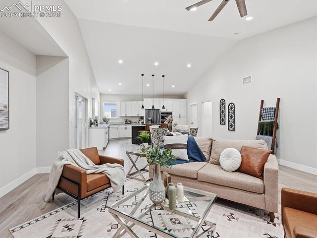 1301 Stone Ridge Drive, Woodland Park, CO 80863