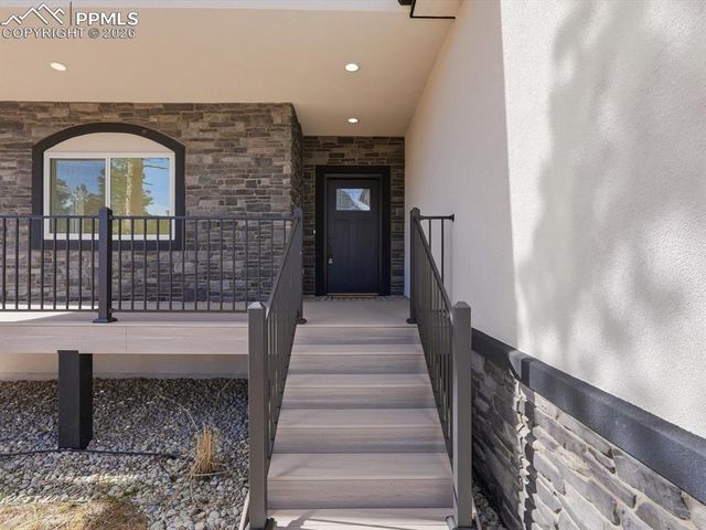 1301 Stone Ridge Drive, Woodland Park, CO 80863