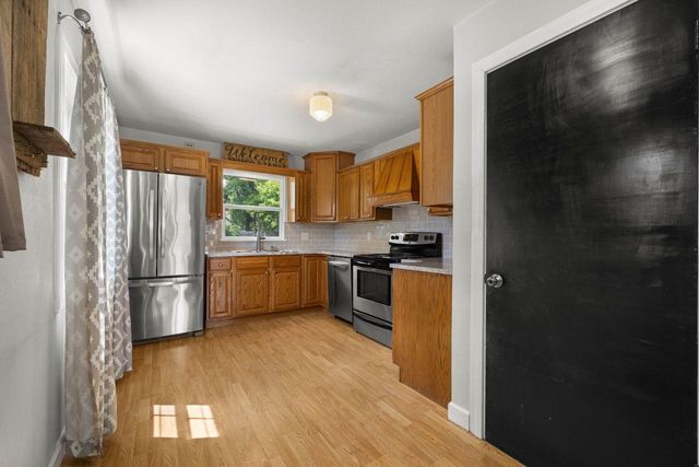 1536 5th Street SW, Minot, ND 58701