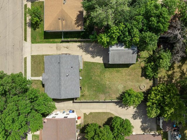 1536 5th Street SW, Minot, ND 58701