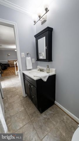 14370 CLEARVIEW AVE, Gainesville, VA 20155