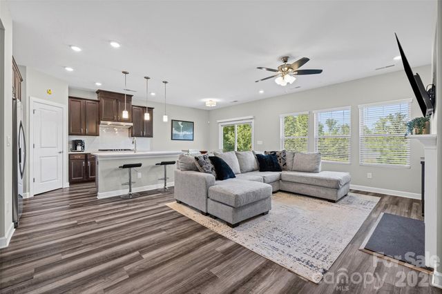 14830 Batteliere Drive, Charlotte, NC 28278