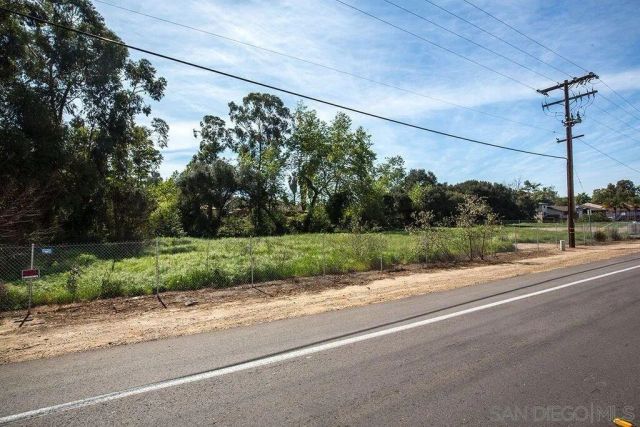 000 Vale Terrace 000, Vista, CA 92084