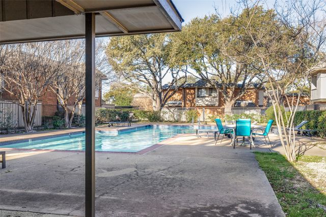 2803 Rio Branco Street 101J, Farmers Branch, TX 75234