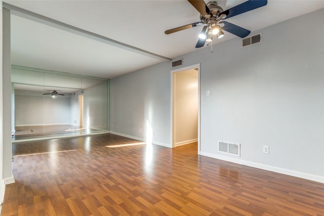 2803 Rio Branco Street 101J, Farmers Branch, TX 75234