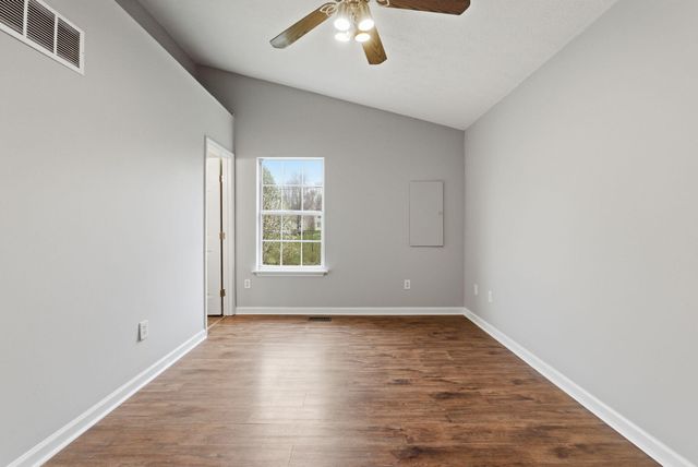 109 Nantucket Court, Georgetown, KY 40324