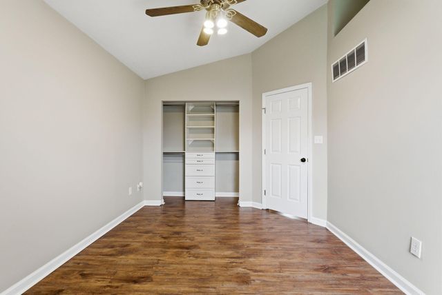 109 Nantucket Court, Georgetown, KY 40324