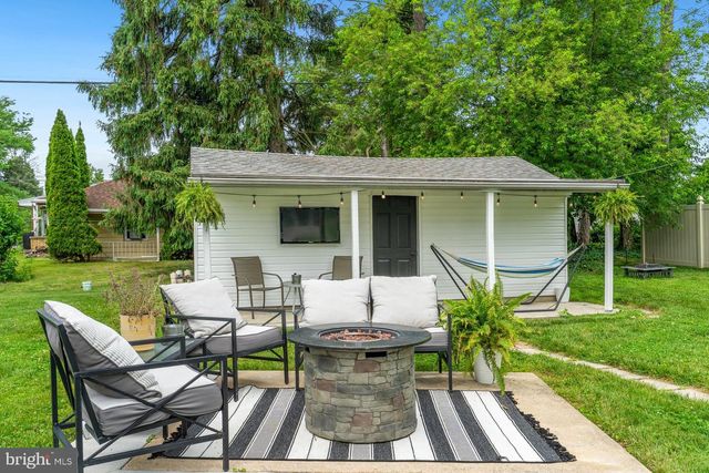 419 S HARRISON ST, Palmyra, PA 17078