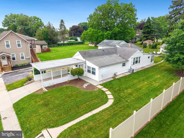 419 S HARRISON ST, Palmyra, PA 17078