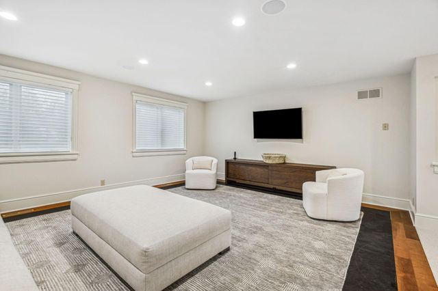 1492 Hunter Drive, Medina, MN 55391