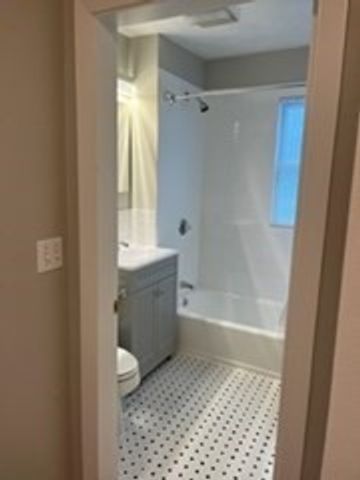 20 Teel St 1, Arlington, MA 02474