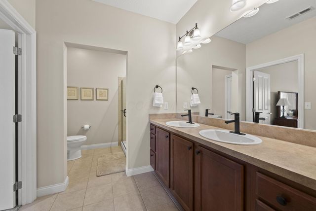 7055 Falls View Circle, Delaware, OH 43015