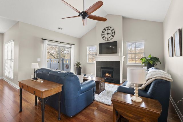 7055 Falls View Circle, Delaware, OH 43015