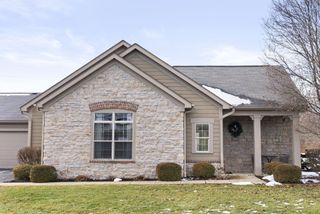 7055 Falls View Circle, Delaware, OH 43015