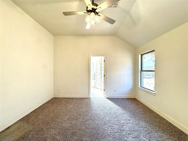 9328 NW 143rd Street, Yukon, OK 73099