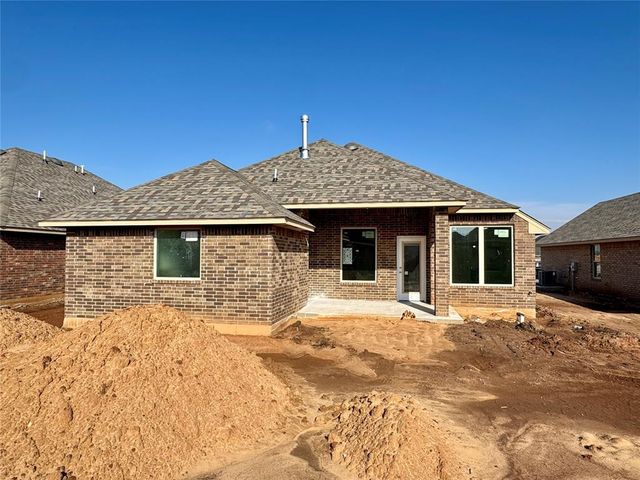 9328 NW 143rd Street, Yukon, OK 73099