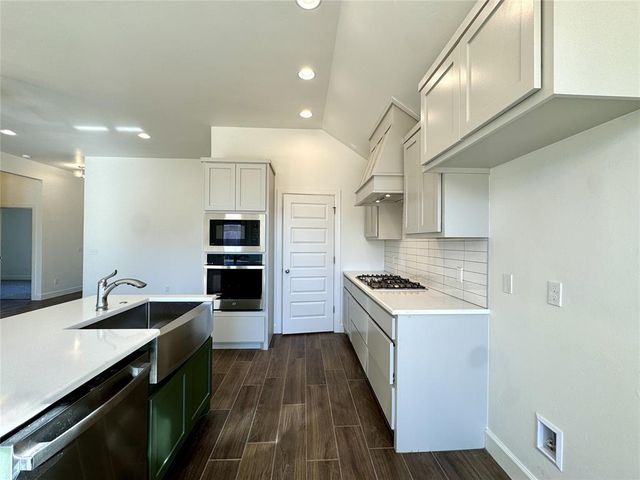 9328 NW 143rd Street, Yukon, OK 73099