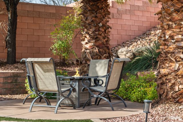 1289 N OVERLAND CIR, Washington, UT 84780