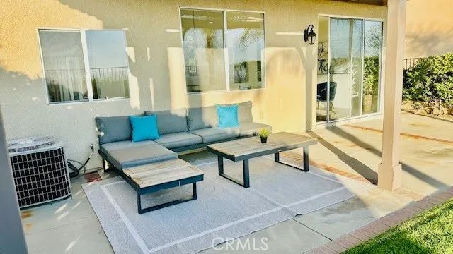 19900 Mariposa Creek Way Way, Porter Ranch, CA 91326