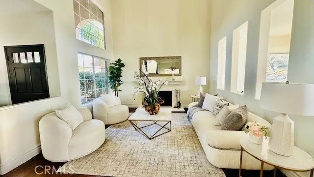 19900 Mariposa Creek Way Way, Porter Ranch, CA 91326