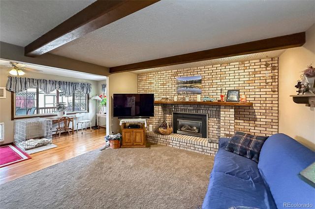 2806 Lake Park Way, Longmont, CO 80503