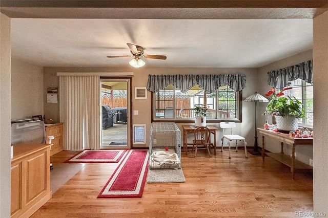 2806 Lake Park Way, Longmont, CO 80503