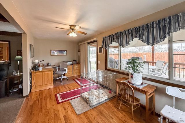2806 Lake Park Way, Longmont, CO 80503