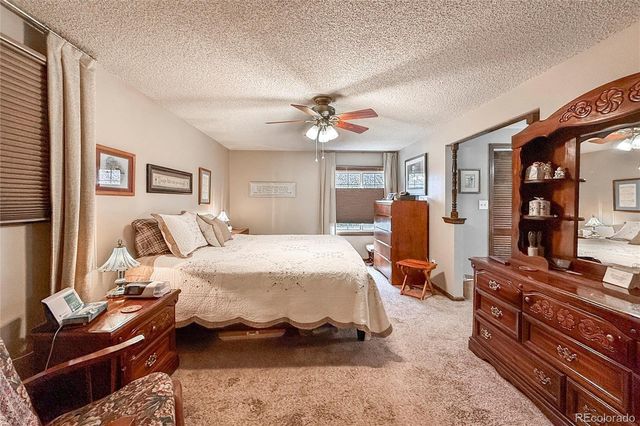 2806 Lake Park Way, Longmont, CO 80503