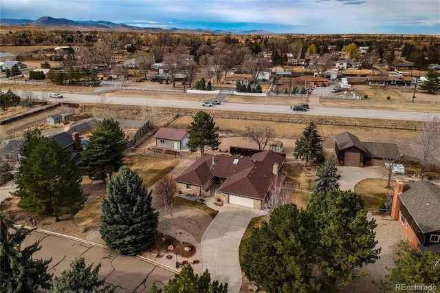 2806 Lake Park Way, Longmont, CO 80503