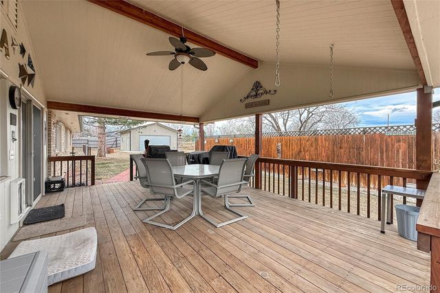 2806 Lake Park Way, Longmont, CO 80503